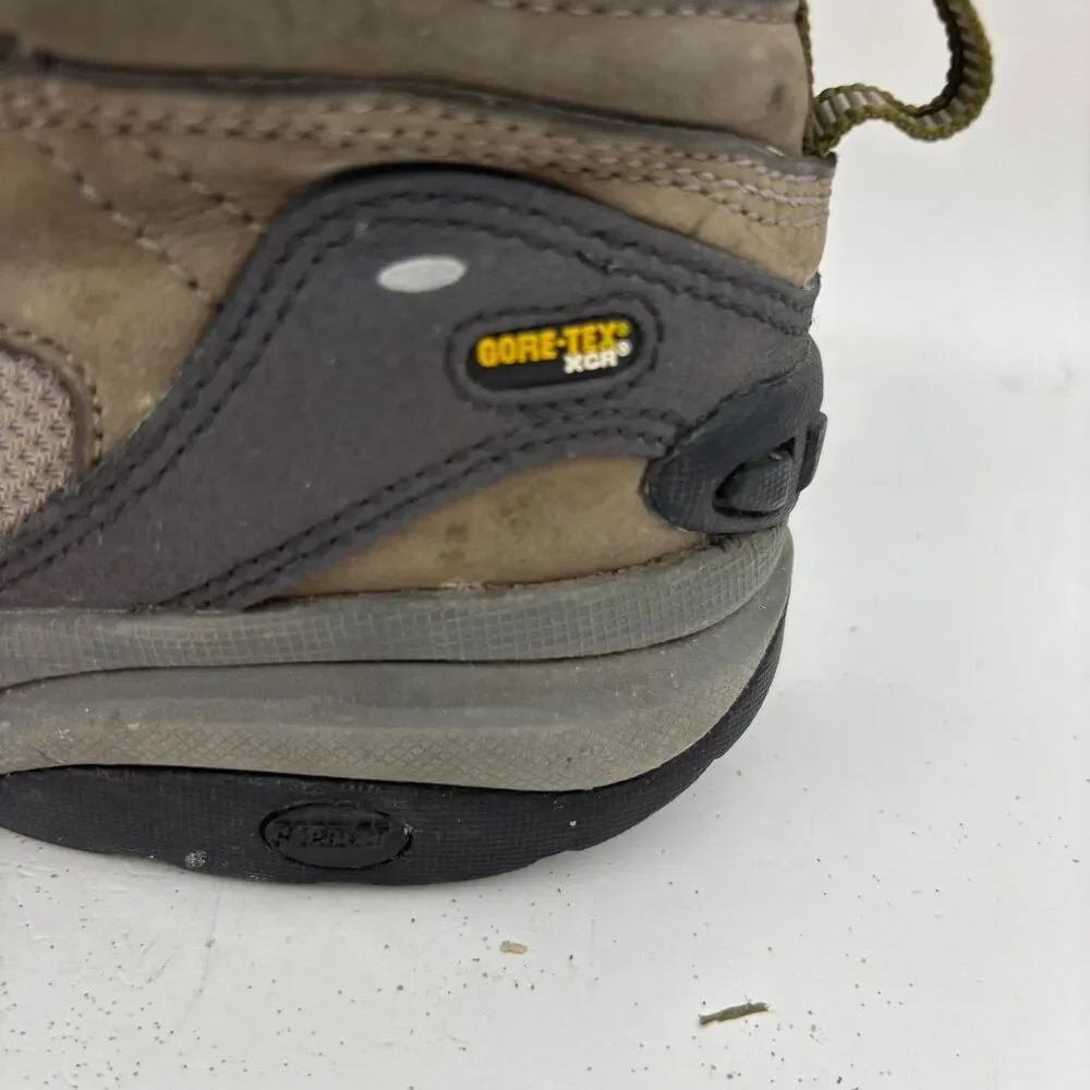 Vasque Womens 7.5 Gore-Tex Leather Hiking Shoes Vibram Trail Outdoor Brown